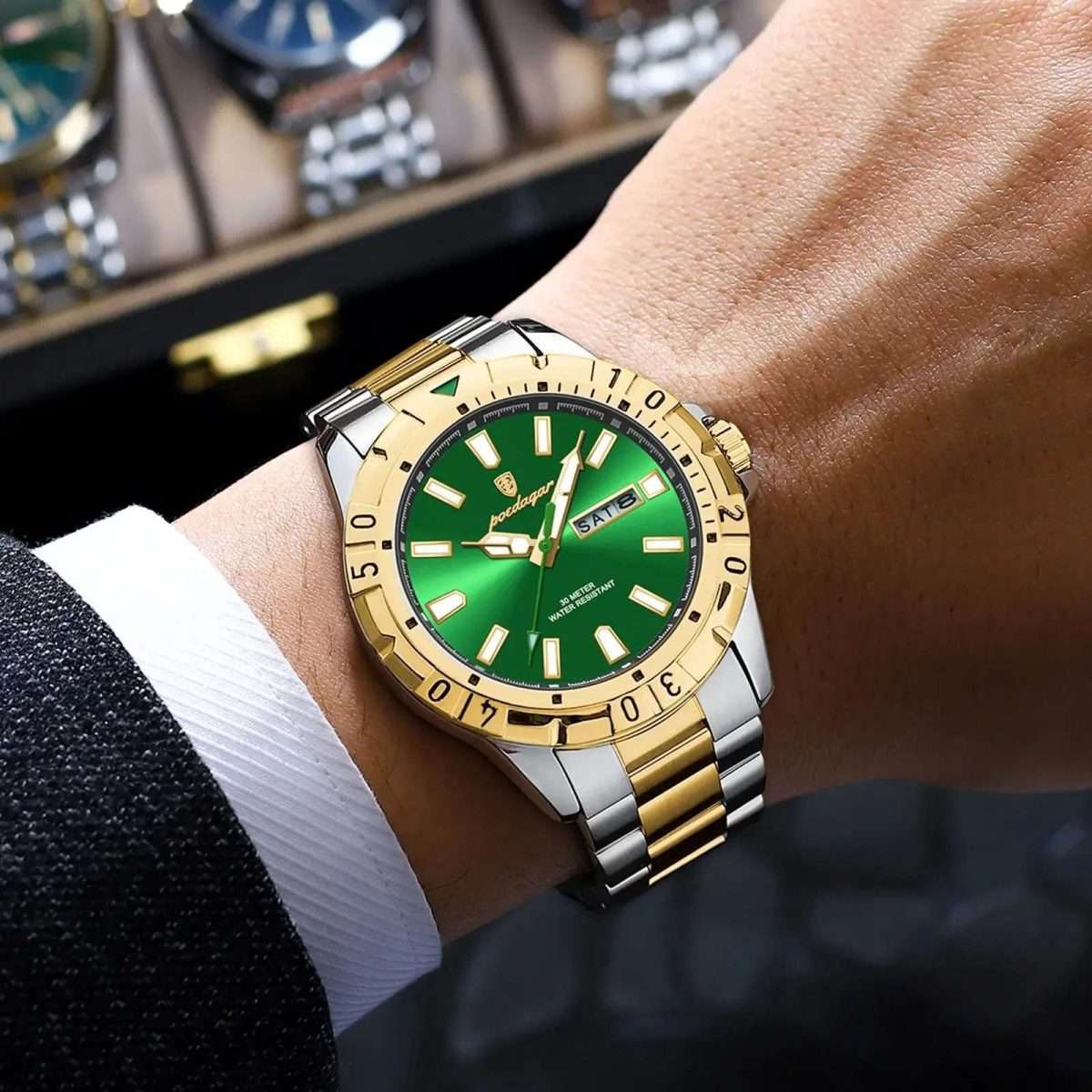 12: POEDAGAR 959 Golden Green | Luxury Quartz Man Watch Luminous Date Week Men Watch Military Stainless Steel Men's Watches Sport Male Clock - Image 3